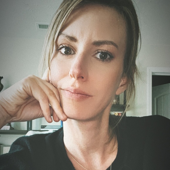 Meet your Posher, Kesha - Picture 1 of 1